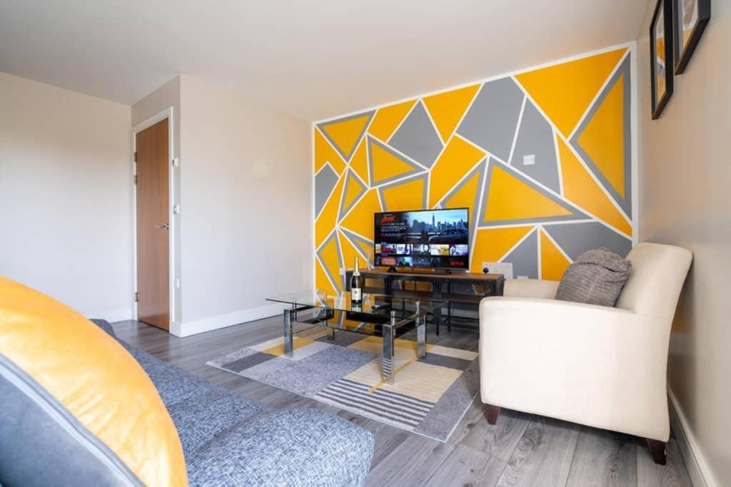 Avril Apartments Бирмингем Экстерьер фото