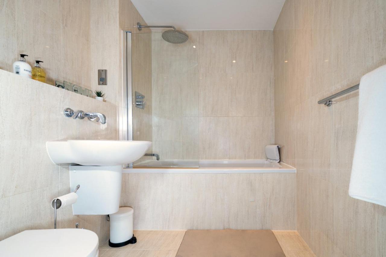 Avril Apartments Бирмингем Экстерьер фото